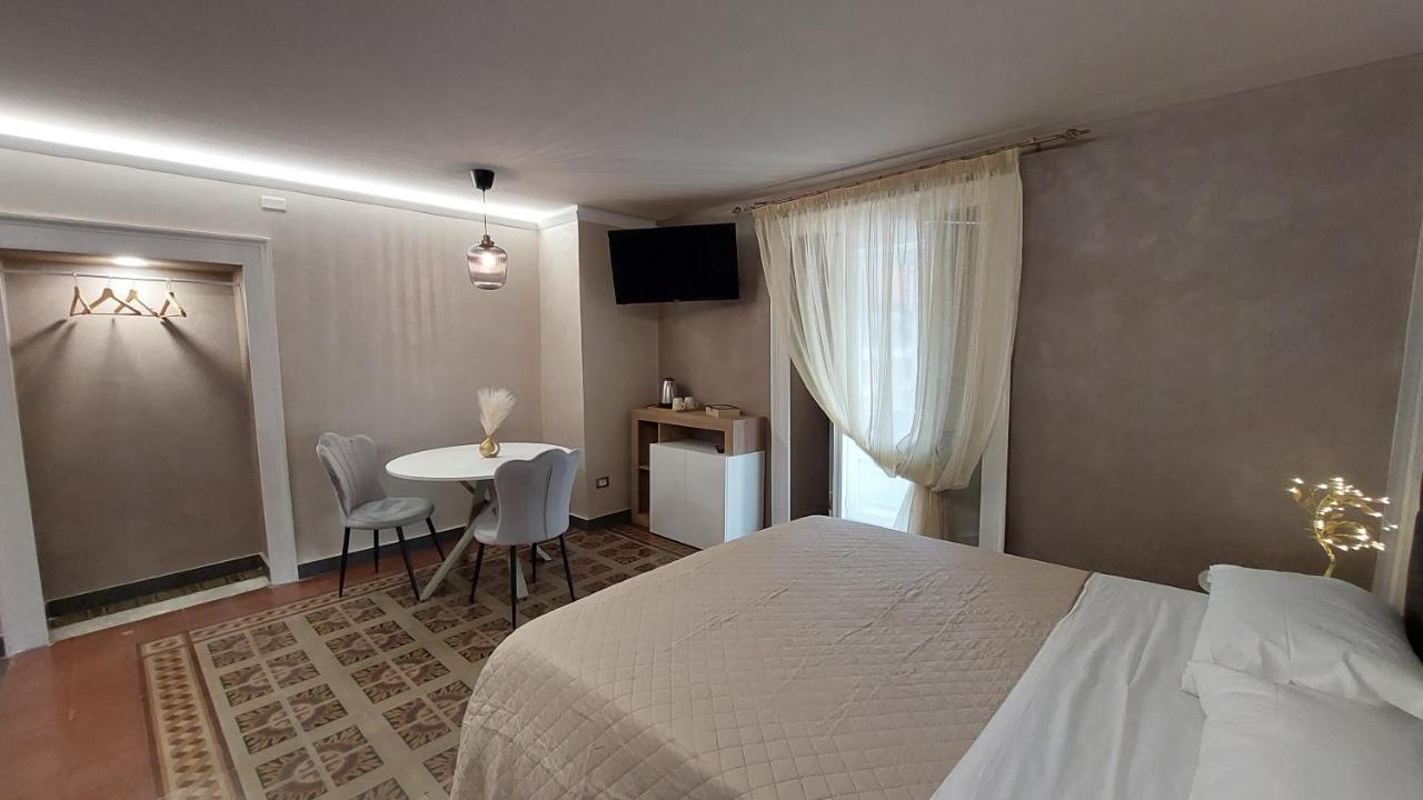 I 3 Principi, Garibaldi Suites Κατάνια Εξωτερικό φωτογραφία