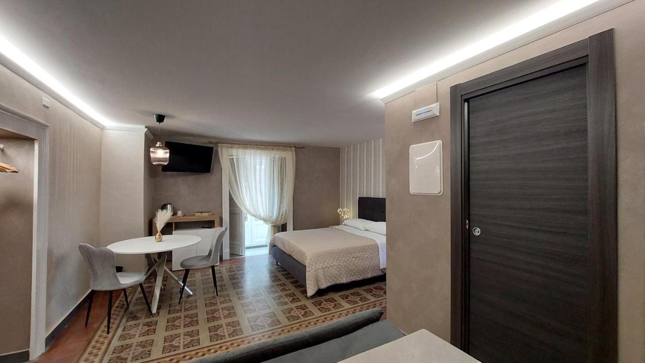I 3 Principi, Garibaldi Suites Κατάνια Εξωτερικό φωτογραφία